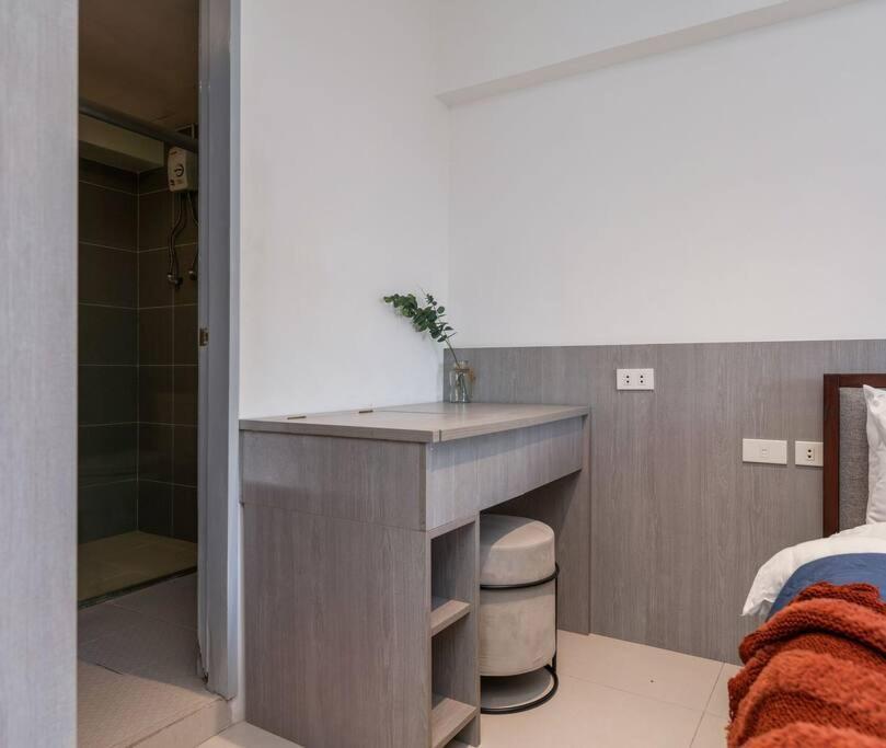 Airport Express Hostel E-527, 2 Minutes To Airport,Fast Wifi, Free Netflix Isla de Mactán Exterior foto